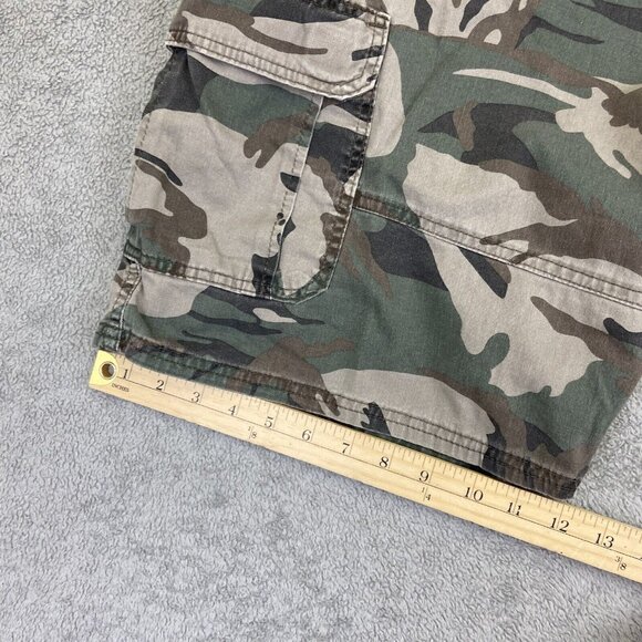 Wrangler Authentics Men’s Camouflage Paratrooper Shorts Size 42 (Fits 44)‎ - Picture 5 of 10